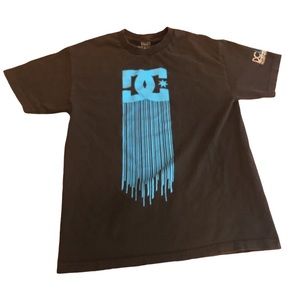 DC dyrdek shirt size L